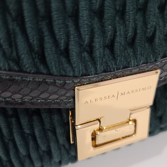 💜NEW  Alessia Massimo Green Velvet & Snake Bag NWTs - Picture 16 of 16